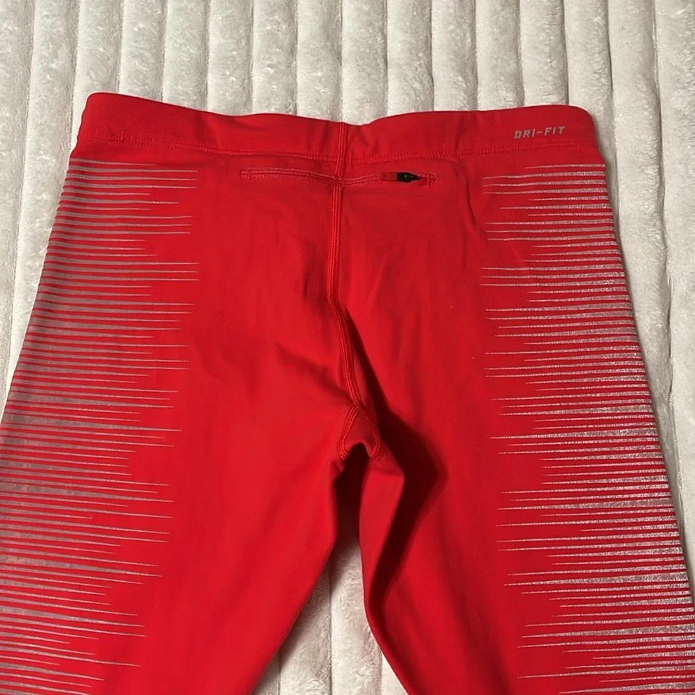 Nike Reflective Leggings | Size Small - Picture 7 of 10
